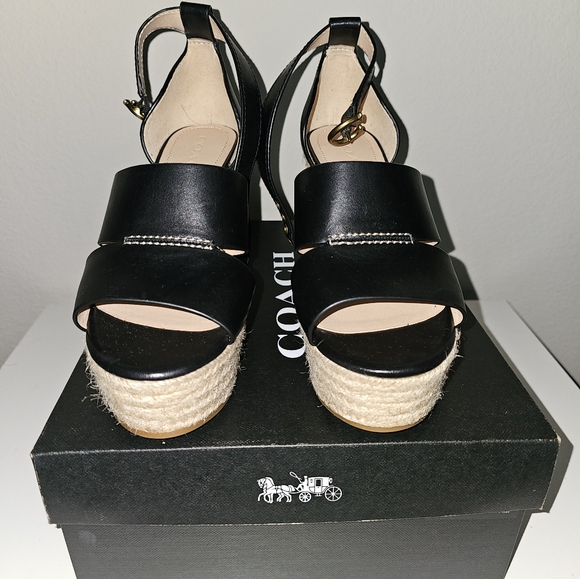 Coach Isla Wedge - Picture 2 of 3